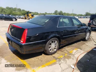 2008 Cadillac DTS 1SA z VIN 1G6KD57Y28U136336, wystawiony jako Copart lot #64738033 z przebiegiem 189 496 mil mil oraz Szkoda całkowita • Salvage title. Historia ofert i sprzedaży dostępna na DreamBid. Obrazek 3.
