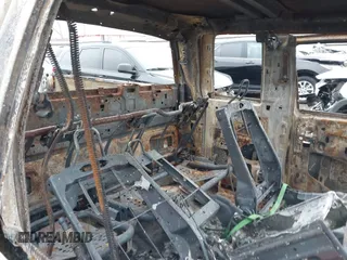 2013 Ford F-150 XL z VIN 1FTFX1EF7DFA69117, wystawiony jako IAAI lot #41453906 z przebiegiem Nie podano mil oraz . Historia ofert i sprzedaży dostępna na DreamBid. Obrazek 8.