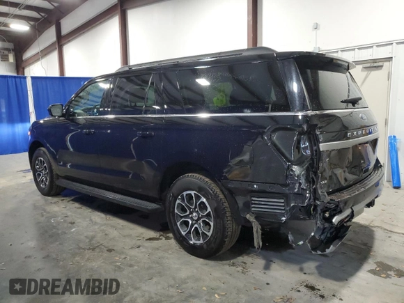 2024 Ford Expedition Max XLT with VIN 1FMJK1J82REA36065, listed as a Copart auction lot 88640305 with 29,528 mi miles and Clean title. Bid and sale history available at DreamBid. Image 2.