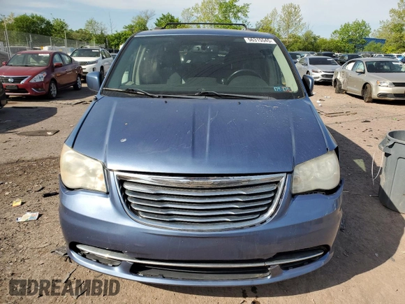 2012 Chrysler Town & Country Touring with VIN 2C4RC1BG5CR207489, listed as a Copart auction lot 56315545 with 190,143 mi miles and Salvage Title. Bid and sale history available at DreamBid. Image 5.