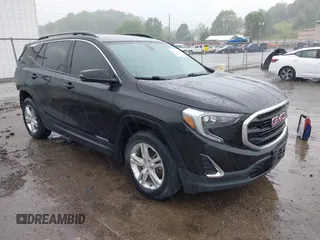 2019 GMC Terrain SLE z VIN 3GKALTEV7KL371622, wystawiony jako IAAI lot #42322046 z przebiegiem 104 912 mil mil oraz . Historia ofert i sprzedaży dostępna na DreamBid. Obrazek 1.