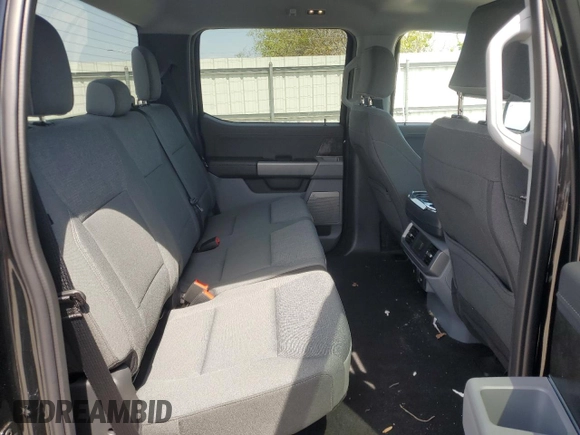 2024 Ford F-150 Lightning Flash с VIN 1FT6W3L74RWG03112, выставлен на аукционе Copart как лот 53782695 с пробегом 1 721 миль миль и Списание • Salvage title. История ставок и продаж доступна на DreamBid. Изображение 10.