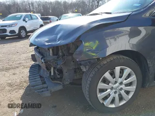 2014 Nissan Sentra SV with VIN 1N4AB7AP5EN852329, listed as a IAAI auction lot 41894519 with 181,414 mi miles and . Bid and sale history available at DreamBid. Image 6.