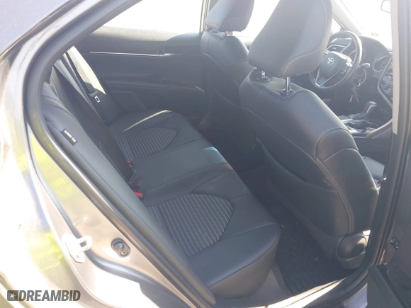 2018 Toyota Camry LE with VIN 4T1B11HK6JU012211, listed as a IAAI auction lot 41793663 with 79,695 mi miles. Bid and sale history available at carsss.com. Image 8.