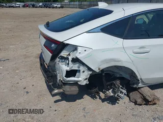 2024 Honda Civic LX с VIN 19XFL2H57RE013538, выставлен на аукционе IAAI как лот 42480174 с пробегом 28 656 миль миль и . История ставок и продаж доступна на DreamBid. Изображение 18.