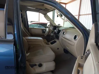 2003 Ford Expedition Special Service z VIN 1FMRU15W43LB96134, wystawiony jako IAAI lot #42533985 z przebiegiem 254 509 mil mil oraz . Historia ofert i sprzedaży dostępna na DreamBid. Obrazek 5.