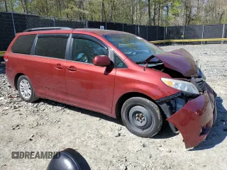 2013 Toyota Sienna XLE AAS with VIN 5TDYK3DC2DS384336, listed as a Copart auction lot 53405715 with 138,563 mi miles and Salvage Title. Bid and sale history available at carsss.com. Image 4.