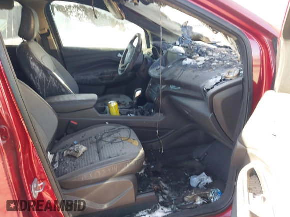 2019 Ford Escape SE z VIN 1FMCU9GDXKUA02974, wystawiony jako IAAI lot #41418960 z przebiegiem Nie podano mil oraz . Historia ofert i sprzedaży dostępna na DreamBid. Obrazek 5.