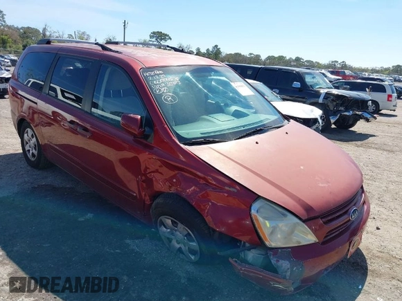 2009 Kia Sedona LX with VIN KNDMB233296307113, listed as a IAAI auction lot 41696813 with 121,722 mi miles. Bid and sale history available at carsss.com. Image 1.