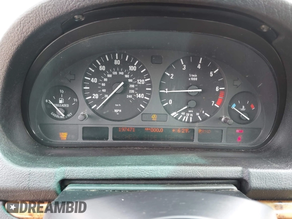 2004 BMW X5 3.0i with VIN 5UXFA13594LU44968, listed as a IAAI auction lot 42151081 with 197,471 mi miles. Bid and sale history available at carsss.com. Image 7.