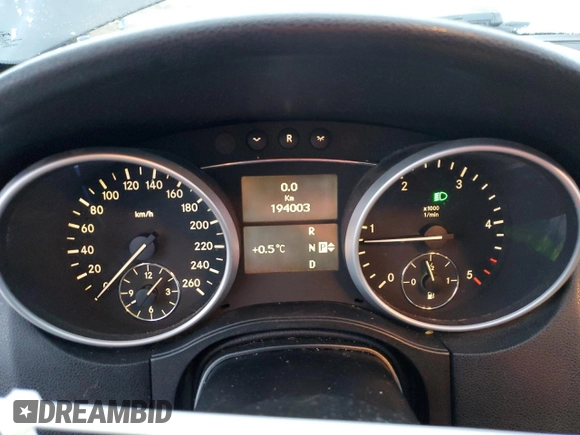 2010 Mercedes-Benz M 350 with VIN 4JGBB2FB5AA619191, listed as a Copart auction lot 85688784 with 194,003 mi miles and Salvage Title. Bid and sale history available at DreamBid. Image 9.