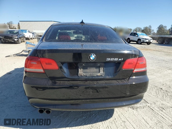 2008 BMW 3 Series 328xi z VIN WBAWV53528P079090, wystawiony jako Copart lot #76663544 z przebiegiem 167 919 mil mil oraz Szkoda całkowita • Salvage title. Historia ofert i sprzedaży dostępna na DreamBid. Obrazek 6.