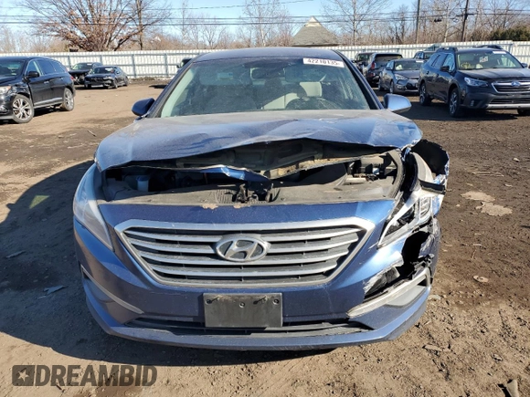 2015 Hyundai Sonata SE z VIN 5NPE24AF1FH174620, wystawiony jako Copart lot #42210135 z przebiegiem 109 565 mil mil oraz Szkoda całkowita • Salvage title. Historia ofert i sprzedaży dostępna na DreamBid. Obrazek 5.