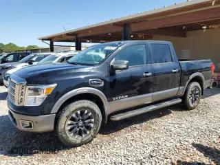 2017 Nissan Titan SV with VIN 1N6AA1E5XHN522786, listed as a Copart auction lot 53435225 with 191,942 mi miles and Clean Title. Bid and sale history available at DreamBid. Image 1.