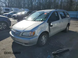 2003 Toyota Sienna LE with VIN 4T3ZF13C03U514917, listed as a Copart auction lot 88355355 with 146,050 mi miles and Salvage Title. Bid and sale history available at carsss.com. Image 1.
