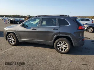 2014 Jeep Cherokee Latitude z VIN 1C4PJMCB5EW147743, wystawiony jako Copart lot #75710774 z przebiegiem 113 870 mil mil oraz Nie do naprawy • Non repairable. Historia ofert i sprzedaży dostępna na DreamBid. Obrazek 2.