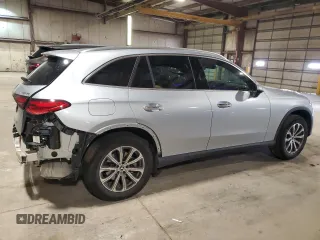 2025 Mercedes-Benz GLC 300 z VIN W1NKM4HB7SF261399, wystawiony jako Copart lot #51929455 z przebiegiem 4 788 mil mil oraz Szkoda całkowita • Salvage title. Historia ofert i sprzedaży dostępna na DreamBid. Obrazek 3.