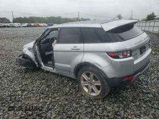 2013 Land Rover Range Rover Evoque Pure Plus z VIN SALVP2BG1DH845186, wystawiony jako Copart lot #57889835 z przebiegiem Nie podano mil oraz Szkody całkowita. Historia ofert i sprzedaży dostępna na DreamBid. Obrazek 2.