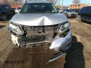 2016 Nissan Rogue SL with VIN 5N1AT2MV6GC824781, listed as a IAAI auction lot 41742010 with 146,175 mi miles and . Bid and sale history available at DreamBid. Image 6.