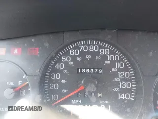 1999 Ford Crown Victoria Police с VIN 2FAFP71W1XX200937, выставлен на аукционе IAAI как лот 41977836 с пробегом 186 379 миль миль и . История ставок и продаж доступна на DreamBid. Изображение 7.