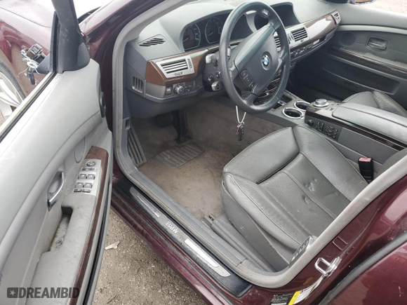 2007 BMW 7 Series 750Li with VIN WBAHN83567DT69696, listed as a Copart auction lot 44315195 with 0 mi miles and Non Repairable. Bid and sale history available at carsss.com. Image 8.