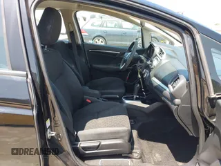 2015 Honda Fit LX с VIN 3HGGK5H51FM766607, выставлен на аукционе IAAI как лот 42520566 с пробегом 193 374 миль миль и . История ставок и продаж доступна на DreamBid. Изображение 5.
