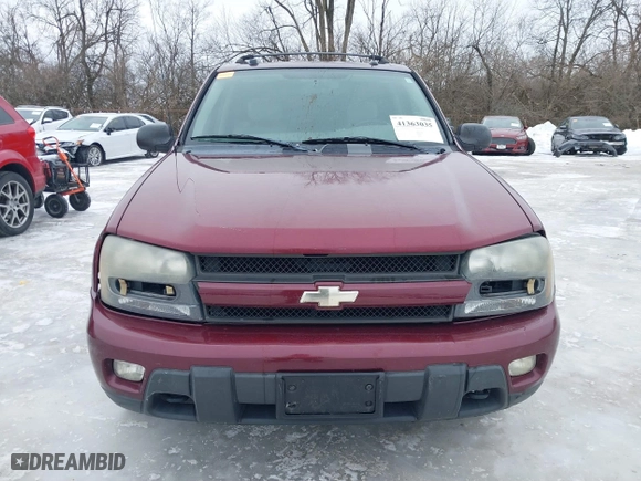 2005 Chevrolet TrailBlazer LT with VIN 1GNDT13S252306051, listed as a IAAI auction lot 41363035 with 239,590 mi miles. Bid and sale history available at carsss.com. Image 12.