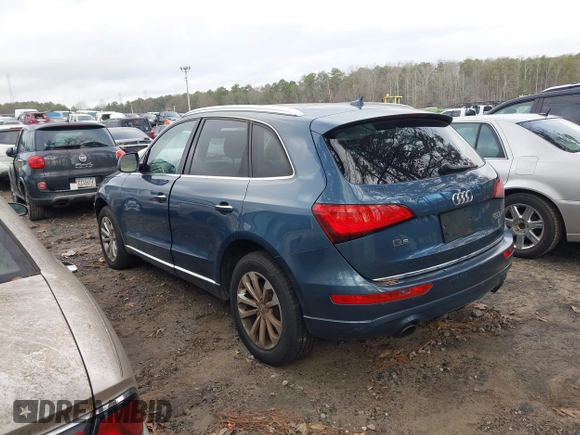 2015 Audi Q5 Premium with VIN WA1CFAFP3FA092157, listed as a IAAI auction lot 41229348 with 134,269 mi miles. Bid and sale history available at carsss.com. Image 14.