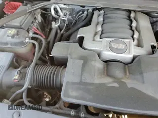 2018 Cadillac Escalade Platinum with VIN 1GYS4DKJXJR220277, listed as a Copart auction lot 48487265 with 96,642 mi miles and Clean title. Bid and sale history available at DreamBid. Image 16.