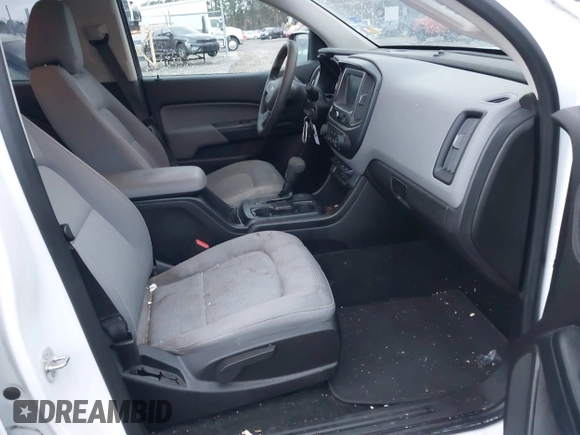 2017 Chevrolet Colorado 2WD WT z VIN 1GCGSBEN3H1243932, wystawiony jako IAAI lot #41119096 z przebiegiem 84 800 mil mil oraz . Historia ofert i sprzedaży dostępna na DreamBid. Obrazek 5.