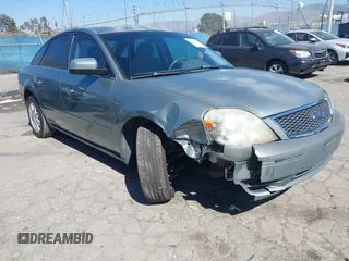 2006 Ford Five Hundred SE with VIN 1FAFP23146G136787, listed as a IAAI auction lot 41658975 with 251,479 mi miles. Bid and sale history available at carsss.com. Image 1.