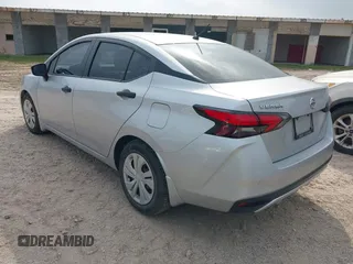 2020 Nissan Versa S z VIN 3N1CN8DV6LL885057, wystawiony jako IAAI lot #41928249 z przebiegiem 55 910 mil mil oraz . Historia ofert i sprzedaży dostępna na DreamBid. Obrazek 3.