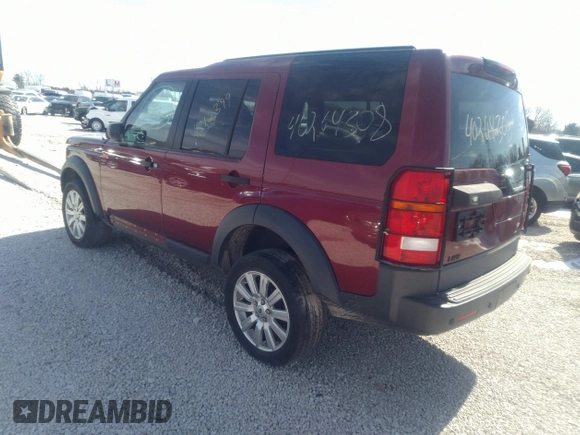 2006 Land Rover LR3 SE with VIN SALAD25476A369370, listed as a IAAI auction lot 41216399 with 181,941 mi miles. Bid and sale history available at carsss.com. Image 3.