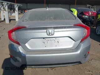 2018 Honda Civic EX z VIN 2HGFC2F73JH549076, wystawiony jako IAAI lot #42066149 z przebiegiem 48 623 mil mil oraz . Historia ofert i sprzedaży dostępna na DreamBid. Obrazek 16.