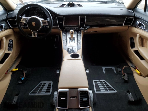 2013 Porsche Panamera с VIN WP0AA2A7XDL015781, выставлен на аукционе Copart как лот 84434804 с пробегом Не указан миль и Списание • Salvage title. История ставок и продаж доступна на DreamBid. Изображение 8.