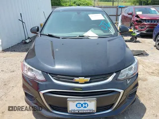 2018 Chevrolet Sonic LT z VIN 1G1JD5SH7J4119014, wystawiony jako IAAI lot #42320707 z przebiegiem 88 296 mil mil oraz . Historia ofert i sprzedaży dostępna na DreamBid. Obrazek 11.