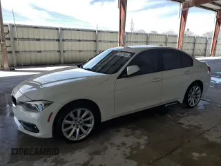 2018 BMW 3 Series 320i with VIN WBA8E1G5XJNU90685, listed as a Copart auction lot 50307935 with 84,613 mi miles and Salvage Title. Bid and sale history available at carsss.com. Image 1.
