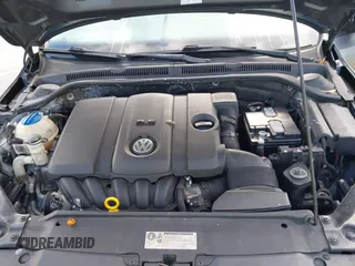 2011 Volkswagen Jetta Sedan SE w/Convenience & Sunroof with VIN 3VWDX7AJ9BM306477, listed as a IAAI auction lot 42144071 with 139,970 mi miles. Bid and sale history available at carsss.com. Image 10.