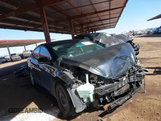 2012 Hyundai Elantra GLS с VIN KMHDH4AE1CU432018, выставлен на аукционе IAAI как лот 41618612 с пробегом Не указан миль и . История ставок и продаж доступна на DreamBid. Изображение 1.