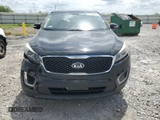 2018 Kia Sorento LX with VIN 5XYPG4A33JG404707, listed as a Copart auction lot 51875565 with 226,214 mi miles and Salvage Title. Bid and sale history available at carsss.com. Image 5.
