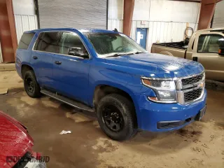 2017 Chevrolet Tahoe Commercial with VIN 1GNSKDEC3HR303379, listed as a Copart auction lot 44214495 with 99,121 mi miles and Clean Title. Bid and sale history available at carsss.com. Image 4.