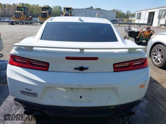 2017 Chevrolet Camaro 2SS with VIN 1G1FH1R77H0102036, listed as a IAAI auction lot 41924124 with 170,443 mi miles and . Bid and sale history available at DreamBid. Image 16.