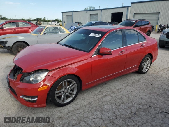 2014 Mercedes-Benz C 250 Sport с VIN WDDGF4HB3EG157536, выставлен на аукционе Copart как лот 52891585 с пробегом 58 375 миль миль и Списание • Salvage title. История ставок и продаж доступна на DreamBid. Изображение 1.