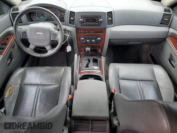 2005 Jeep Grand Cherokee Limited with VIN 1J4HR58NX5C529056, listed as a Copart auction lot 52637995 with 179,859 mi miles and Clean Title. Bid and sale history available at carsss.com. Image 8.