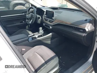 2023 Nissan Altima SV z VIN 1N4BL4DV0PN385186, wystawiony jako IAAI lot #42421832 z przebiegiem 44 341 mil mil oraz . Historia ofert i sprzedaży dostępna na DreamBid. Obrazek 5.