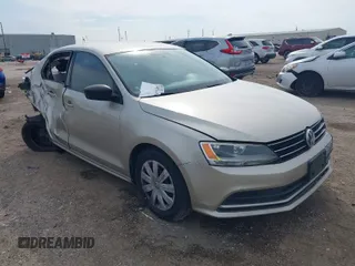 2015 Volkswagen Jetta Sedan 2.0L S with VIN 3VW2K7AJ6FM261493, listed as a IAAI auction lot 41691294 with 161,403 mi miles. Bid and sale history available at carsss.com. Image 1.