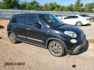 2018 FIAT 500L Trekking with VIN ZFBCFADH1JZ040945, listed as a Copart auction lot 62472054 with 90,021 mi miles and Salvage Title. Bid and sale history available at carsss.com. Image 4.