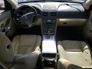 2013 Volvo XC90 Premier Plus z VIN YV4952CY5D1653393, wystawiony jako Copart lot #54572125 z przebiegiem 168 588 mil mil oraz Czysty tytuł • Clean title. Historia ofert i sprzedaży dostępna na DreamBid. Obrazek 8.
