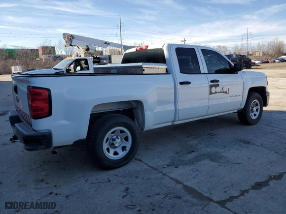 2015 Chevrolet Silverado 1500 Work Truck with VIN 1GCVKPEH2FZ379045, listed as a Copart auction lot 47540395 with 215,887 mi miles and Clean Title. Bid and sale history available at carsss.com. Image 3.