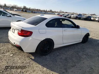 2015 BMW 2 Series M235i xDrive with VIN WBA1J9C57FVX98440, listed as a Copart auction lot 47275315 with 0 mi miles and Clean Title. Bid and sale history available at carsss.com. Image 3.